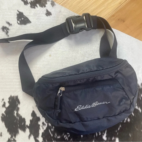 Eddie Bauer Stowaway Convertible Unisex Fanny Pack in Navy Blue - Picture 1 of 4